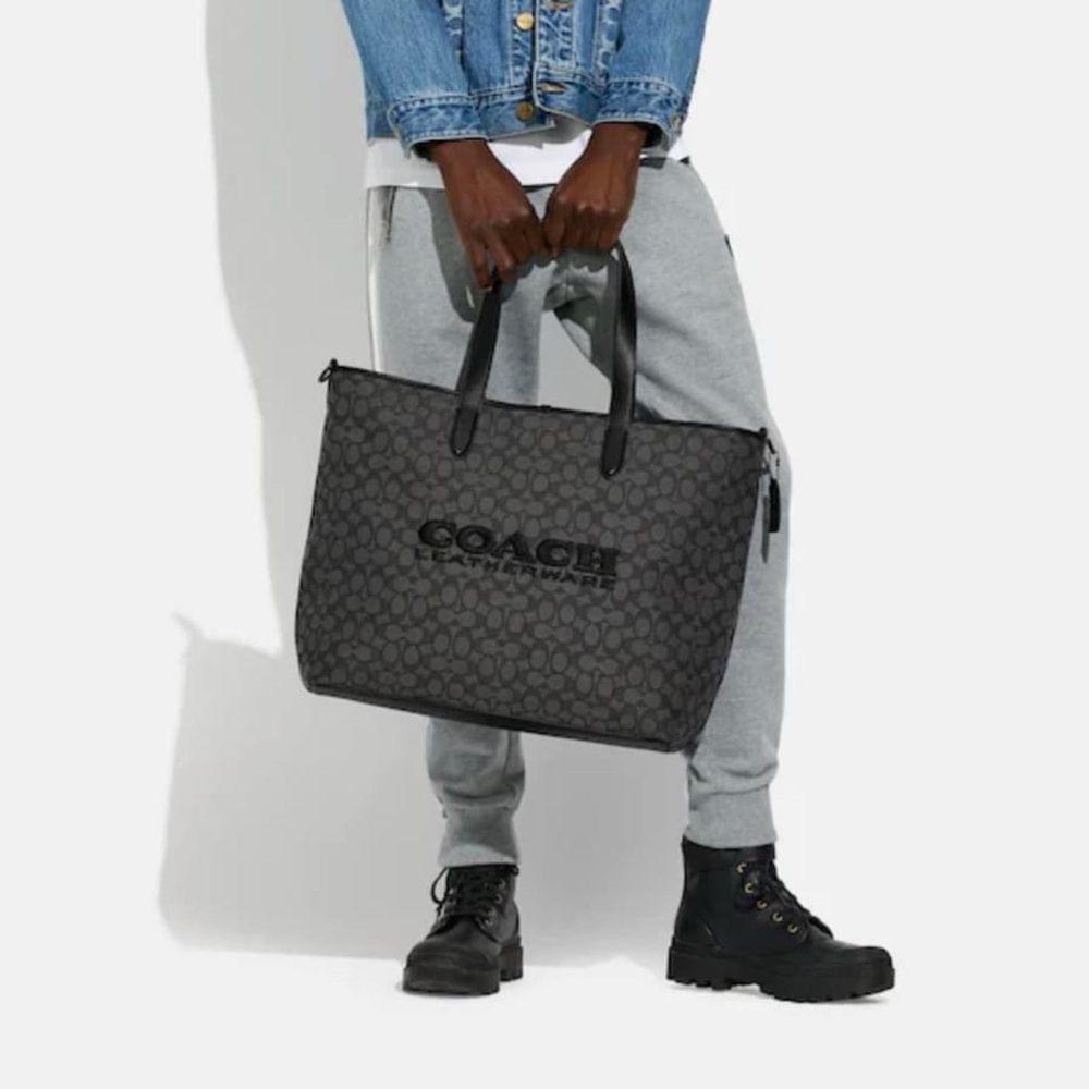 💰SOLD - C9159 - Coach League Tote in Signature Jacquard - Picture 13 of 14